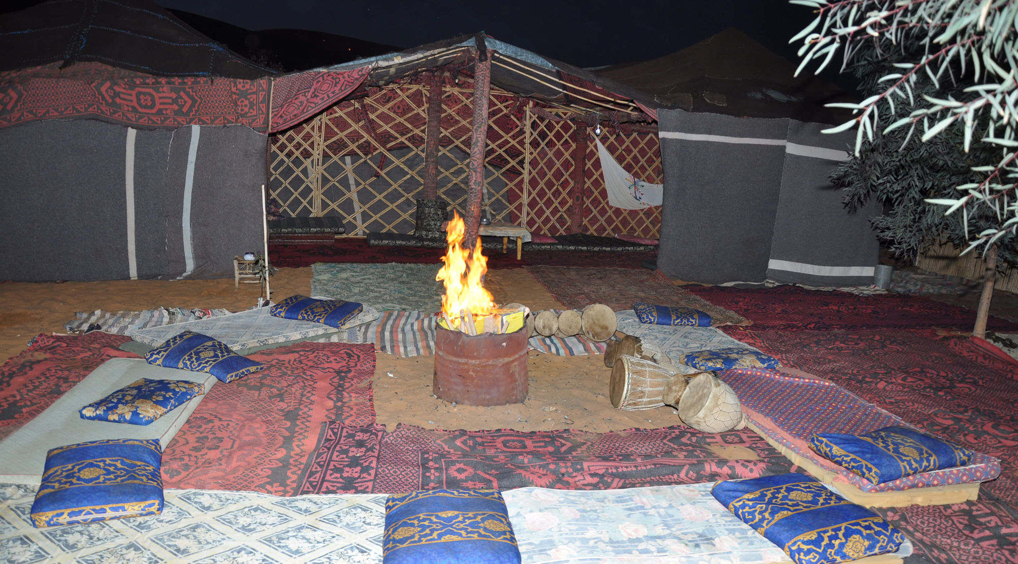 Nasser Palace Hotel & Bivouacs Hassilabied Dış mekan fotoğraf